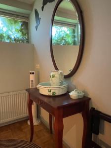 Ivy Cottage near Amsterdam