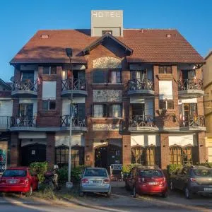 Hotel Ibiza - 皮纳马尔