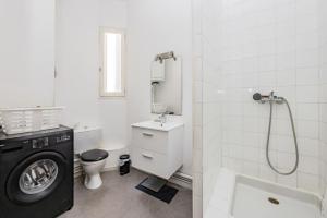 Appartements STUDIO COSY - HYPERCENTRE - CALME - 50M2 - Wi-FI : photos des chambres