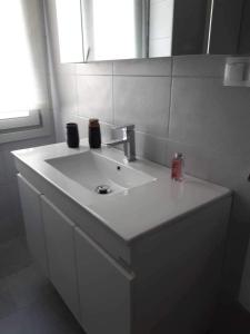 Seaside Serenade 2 suite