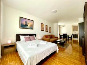 Modesti - stan na dan Novi Beograd sa parkingom 5 evra po danu