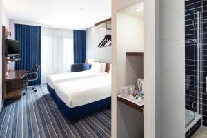 Holiday Inn Express Amsterdam - South by IHG