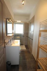 Maisons de vacances GRAND GiTE LOUISE : photos des chambres