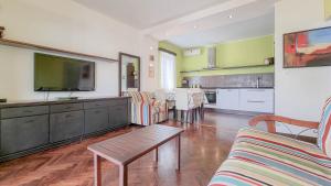 Apartment Tarta