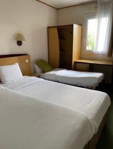 Hotels Kyriad Le Blanc-Mesnil : photos des chambres