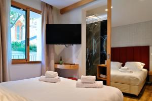 Hotels HOTEL SAINT ROCH : photos des chambres