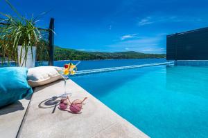 Captivating Dubrovnik Villa Villa Belle Riviere Private Infinity Pool Next To The Sea Slano
