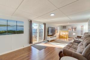 Quiet Waterfront Getaway with Furnished Deck and Grill