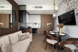 2-Bedroom Luxurious Apartment with Private Sauna