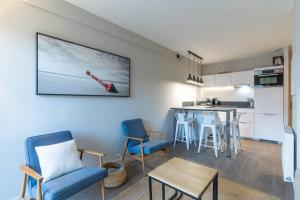 Appartements Tres bel appt 5 personnes avec piscine et tennis : photos des chambres