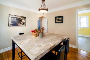 Ferndale Apartment with Yard - Near the Detroit Zoo!