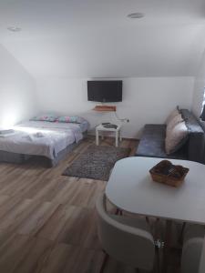 Studio apartman Lena
