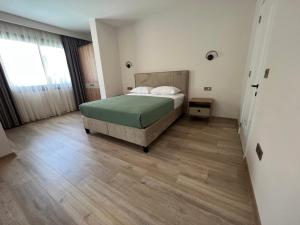 White Suites İçmeler