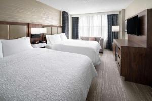 Room with Two Queen Beds - Non-Smoking room in Hampton Inn & Suites Chicago-Downtown