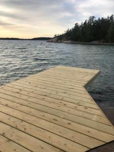 Klippan - mökki omalla rannalla Nauvossa