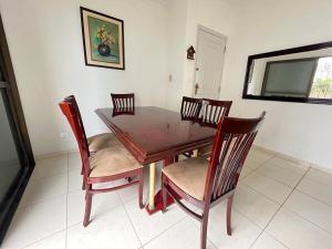 Apartamento de frente para a praia Canal 3