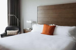King Room room in Revel Hotel Tapestry Collection By Hilton