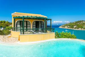 Thanasis