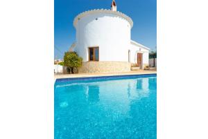 Villa Maria Large Private Pool AC WiFi