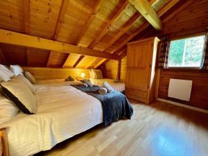 Chalets Chalet Baudelaire, 4* beau et authentique : photos des chambres