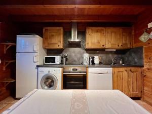 Chalets Chalet Baudelaire, 4* beau et authentique : photos des chambres