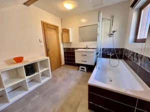 Chalets Chalet de la Houbliviere, 4* grand standing : photos des chambres