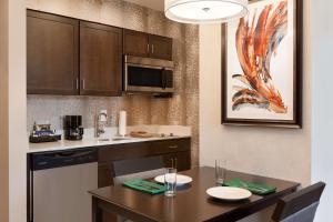 King Studio Suite - Hearing Access/Non-Smoking room in Homewood Suites by Hilton North Houston/Spring