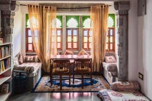 Lassi Guest House