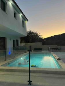 Villas Villa avec piscine le petit marseillais : photos des chambres