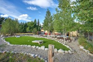 Charming Buena Vista Home with Private Hot Tub!