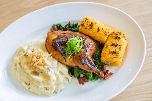 Embassy Suites By Hilton Oahu Kapolei - FREE Breakfast