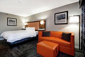 King Room with Sofa Bed and Study - Non-Smoking room in Hampton Inn Lexington I-75