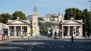 NXT STATION DELUXE APARTMENT