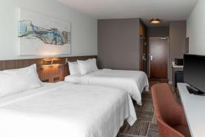 Queen Room with Two Queen Beds room in Hilton Garden Inn North Little Rock