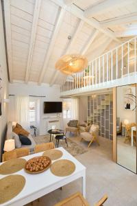 Modern Stone House, luxury suites in Dubrovnik Old Town 