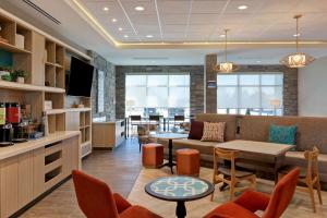 Home2 Suites By Hilton Turlock, Ca