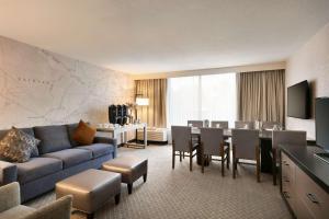 Room with Sofa Bed room in DoubleTree by Hilton McLean Tysons