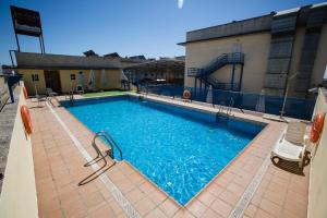 Alijar Lux Bormujos con piscina y parking gratis