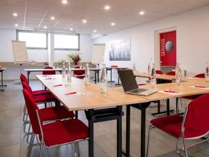 Hotels IBIS Cannes Mouans Sartoux Piscine parking gratuit : photos des chambres