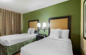 Studio with 2 Twin Beds - Non-Smoking room in Extended Stay America Suites - Chattanooga - Airport