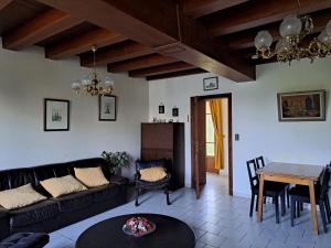 Maisons de vacances Traditional holiday home with garden : photos des chambres