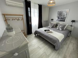 Maisons de vacances Gite Limeray, 5 pieces, 9 personnes - FR-1-381-546 : photos des chambres