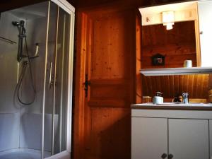 Chalets Chalet Saint-Francois-Longchamp, 7 pieces, 12 personnes - FR-1-635-112 : photos des chambres