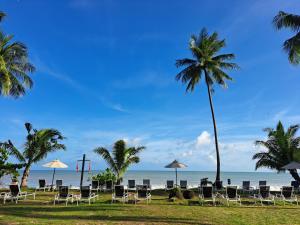 Kantary Beach Hotel Villas & Suites