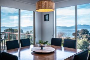 Ensorcelled - Freycinet Holiday Houses