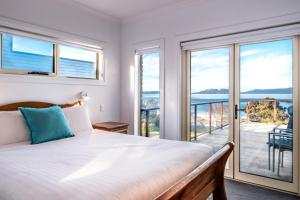 Ensorcelled - Freycinet Holiday Houses