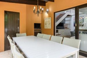 San Lameer Villa 2810 - 4 Bedroom Classic - 8 pax - San Lameer Rental Agency