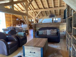 Chalets Chalet de charme 190m2, La Lauziere, ski a pieds : photos des chambres