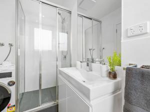 Sweet Darling by ReadyStay- South Yarra