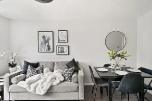 Luxury 1 bed flat South Woodford with parking - minutes walk to Central line Zone 4 - 伍德福德